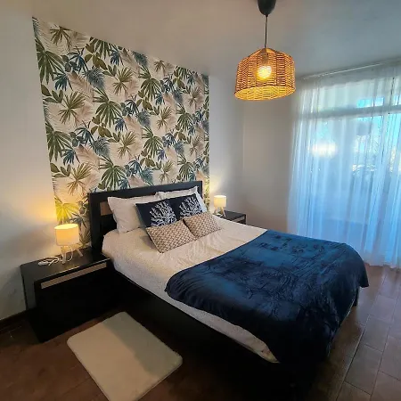 & Peaceful Garden - 1 Bed With Swimming Pool Appartement *