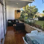 公寓 & Peaceful Garden - 1 Bed With Swimming Pool 拉克鲁斯