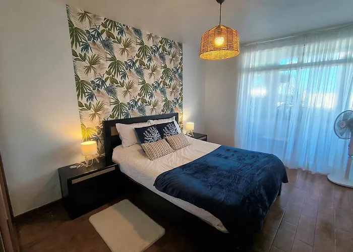 & Peaceful Garden - 1 Bed With Swimming Pool Διαμέρισμα *